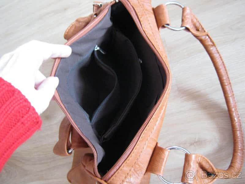 Hnědá kabelka 2