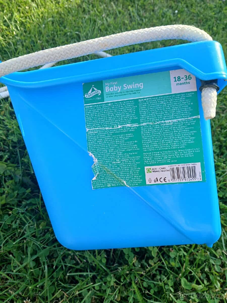 Plastová houpačka 3