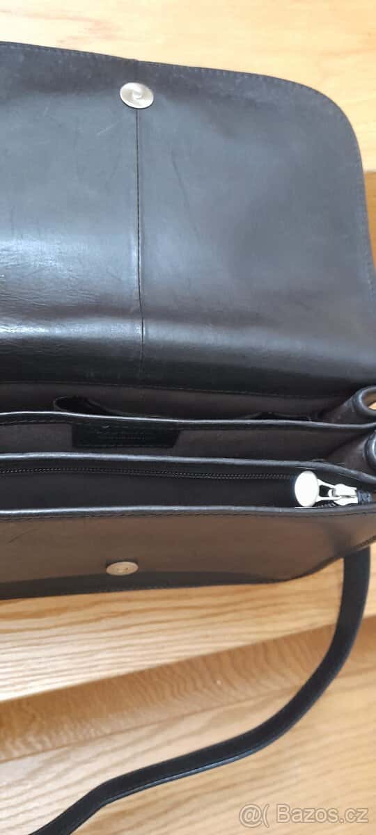 Kožená kabelka 3