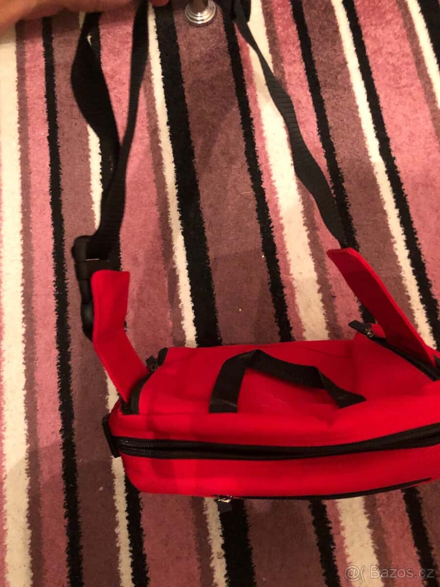 Ledvinka/taštička 7