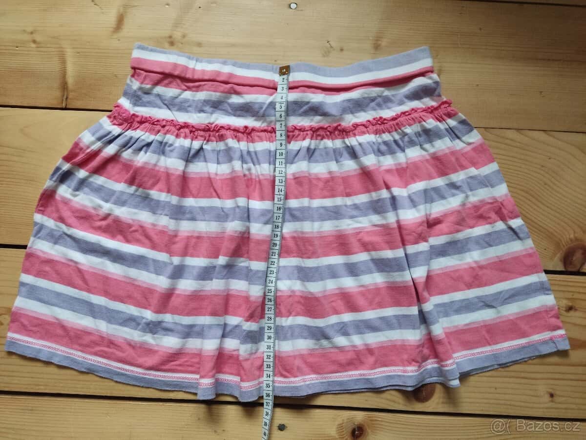 Dívčí sukně 8