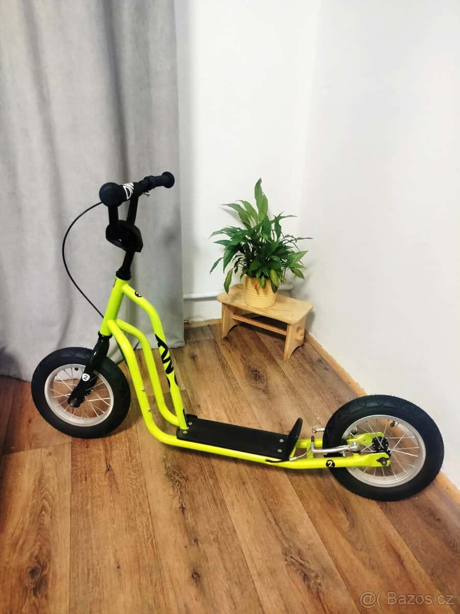 Dětská koloběžka 2