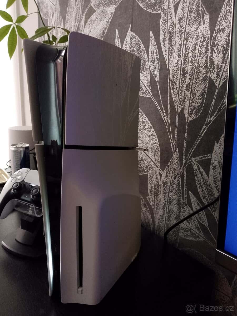 PS 5 slim 1