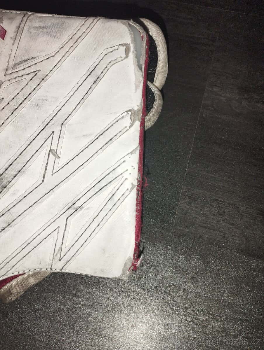 Brankářská lapačka 6