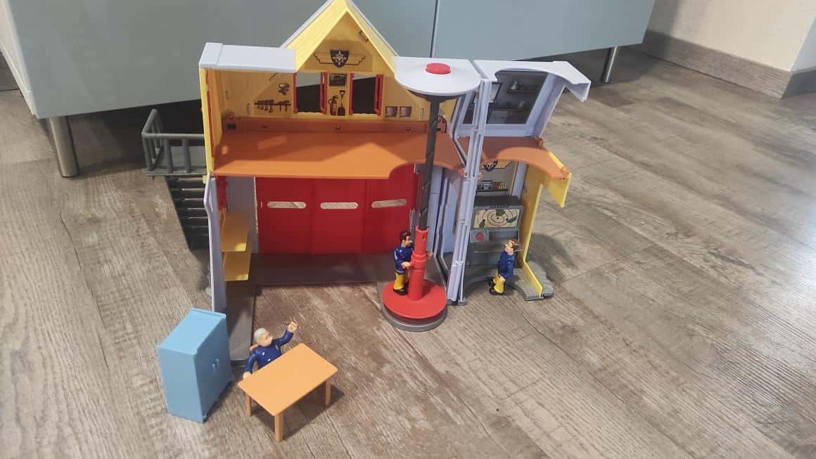 Stanice Hasič Sam garáž 1