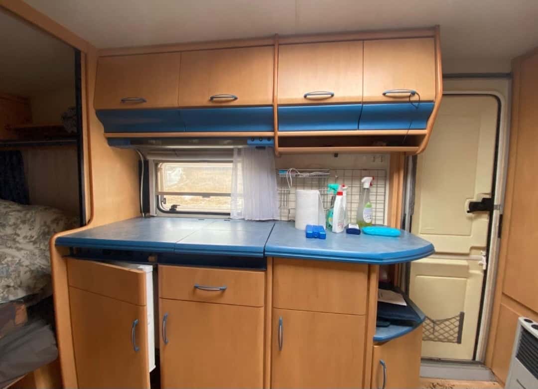 Karavan Hobby De luxe 5