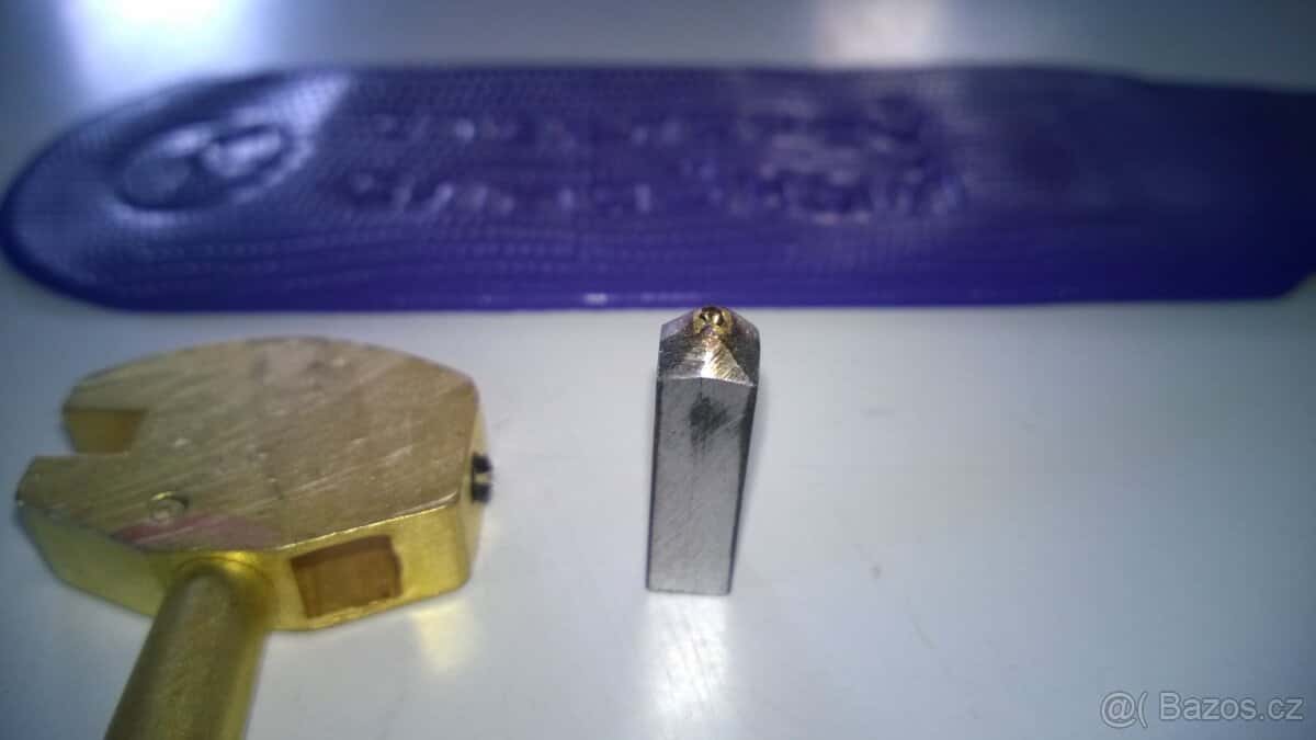 Sklořez diamantový 2