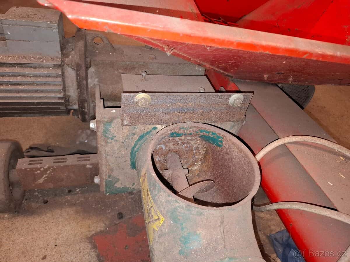 Šnekovy dopravník 2