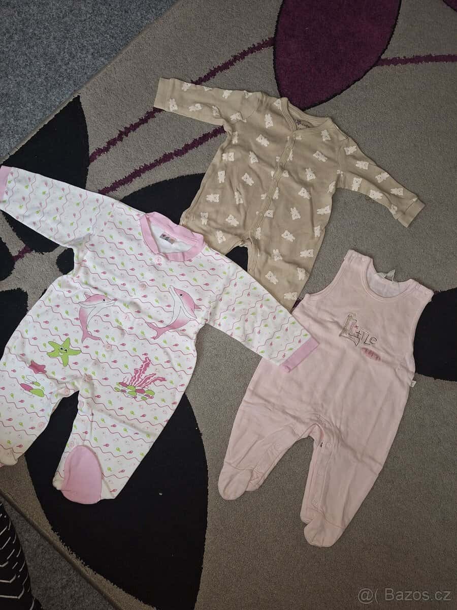 Dětské oblečení 10