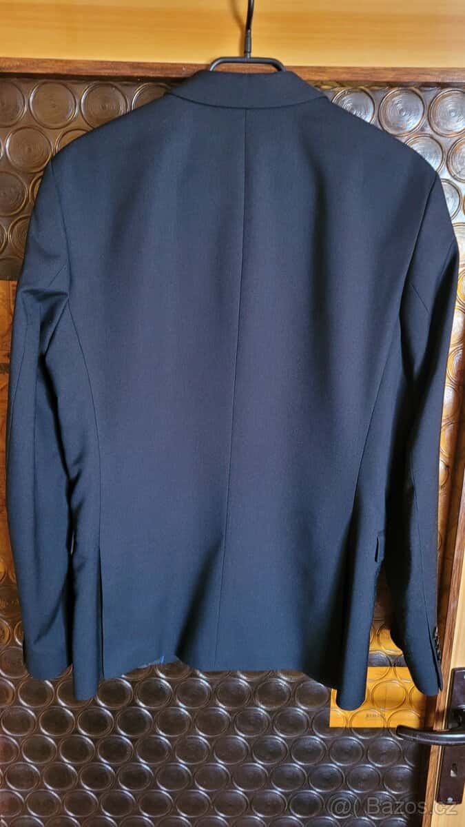 Pánský oblek černý 2
