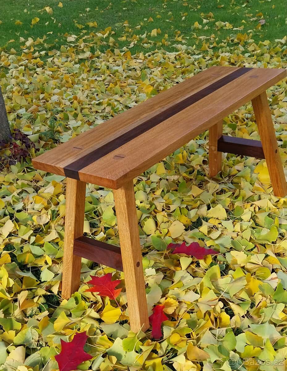 Lavička 10 1