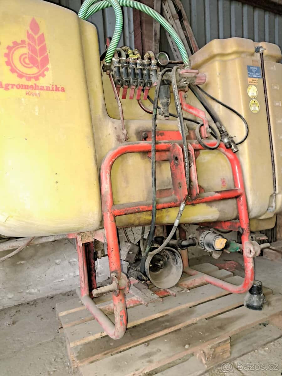 Nesený postřikovač 3