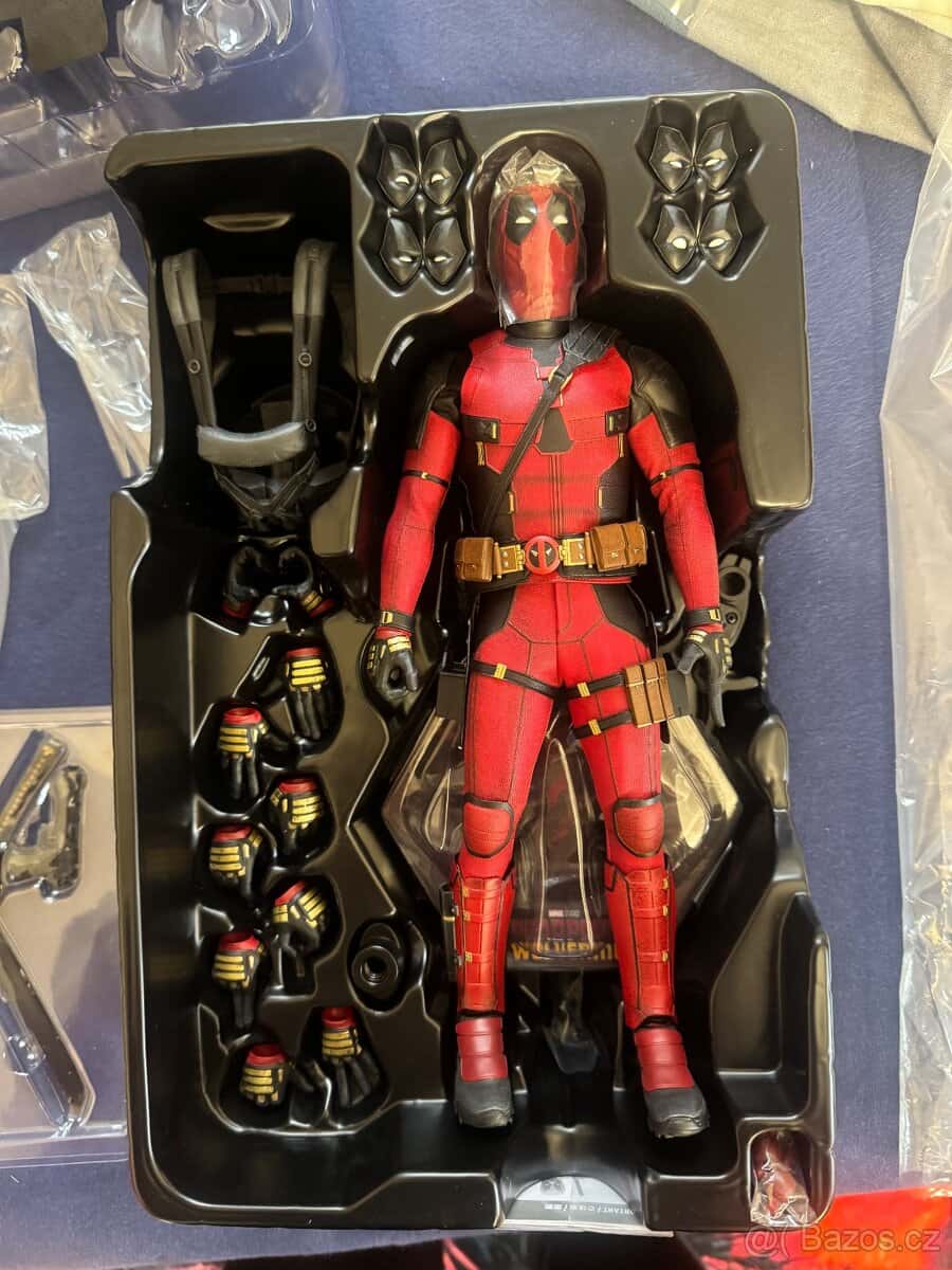 Prodam Deadpoola 1/6 4