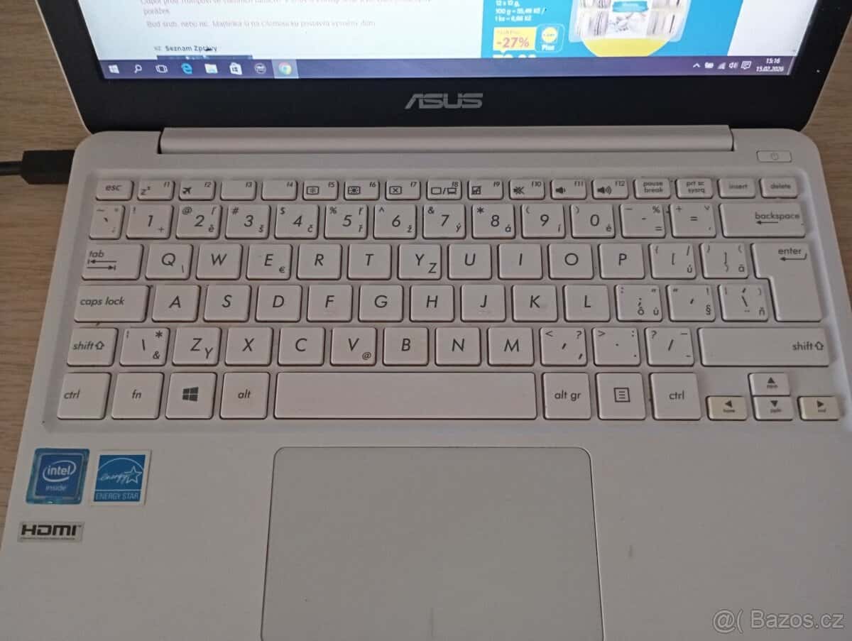 Starý ntb Asus E200HA 5