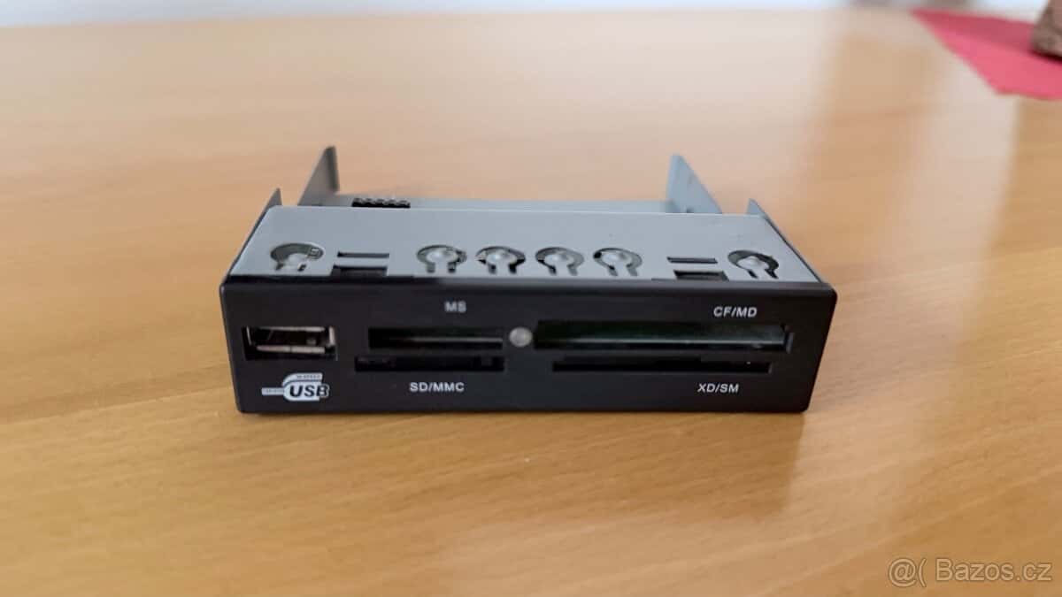 Čtečka - Sd karet 1