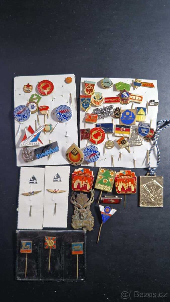 Odznaky z doby ČSSR 2