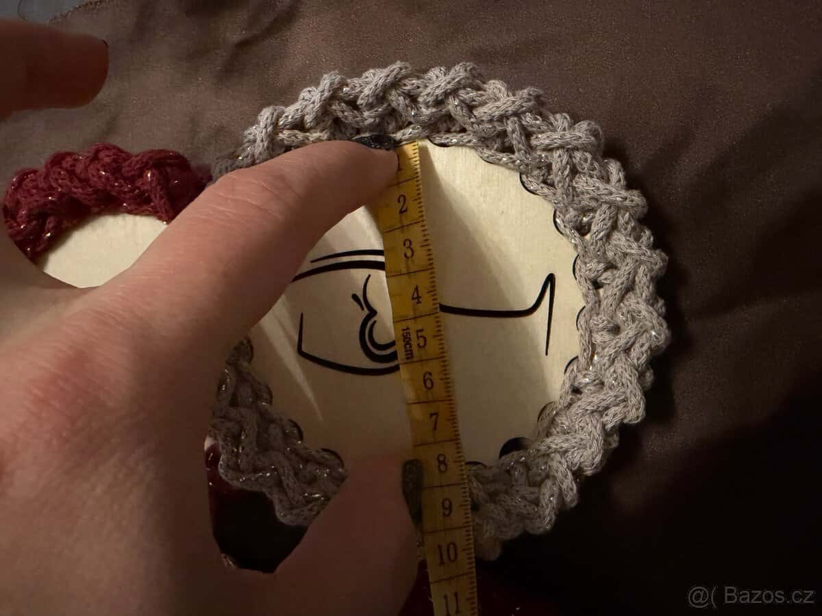 Set háčkovaných podtácků 9