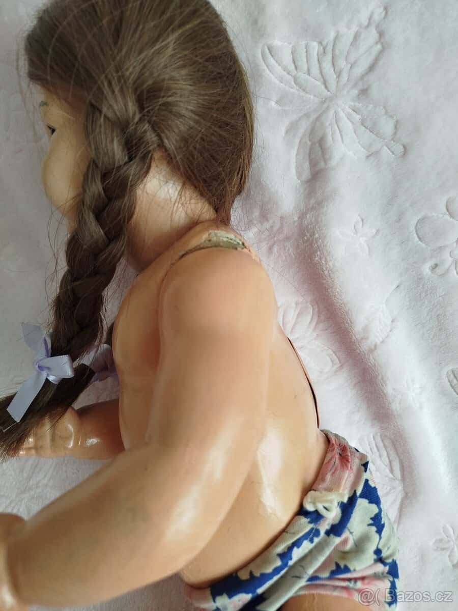 Starožitná panenka 7