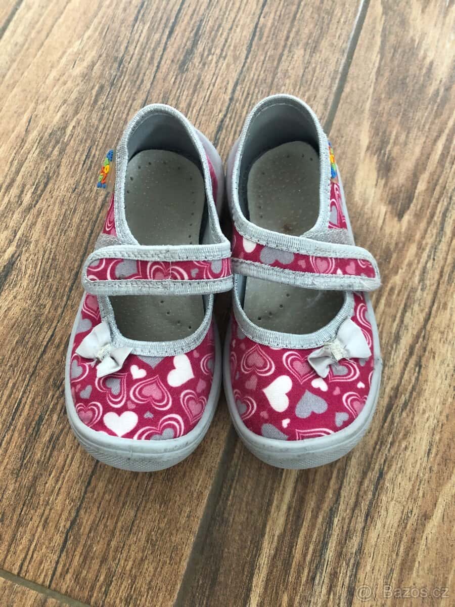 Dívčí bačkory – vel. 26 1