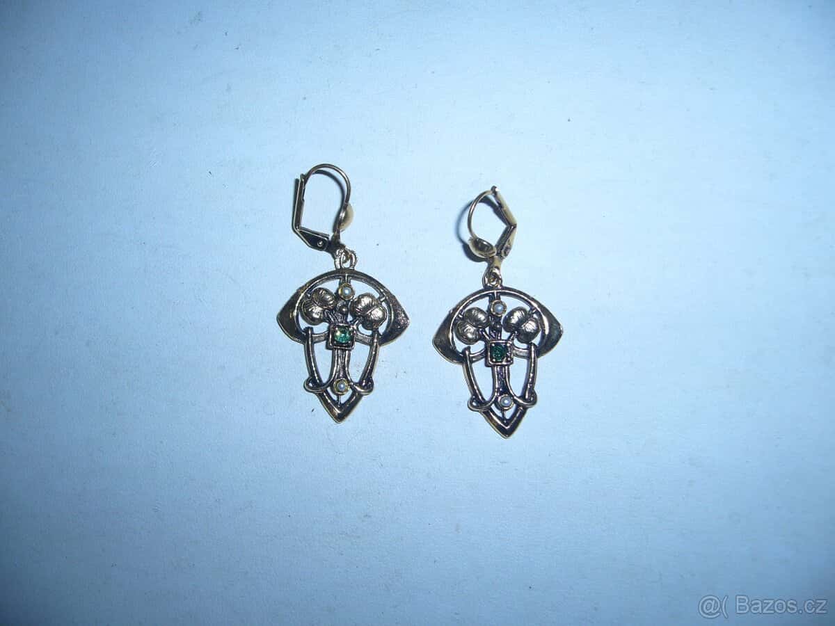 SECESNÍ NÁUŠNICE 2