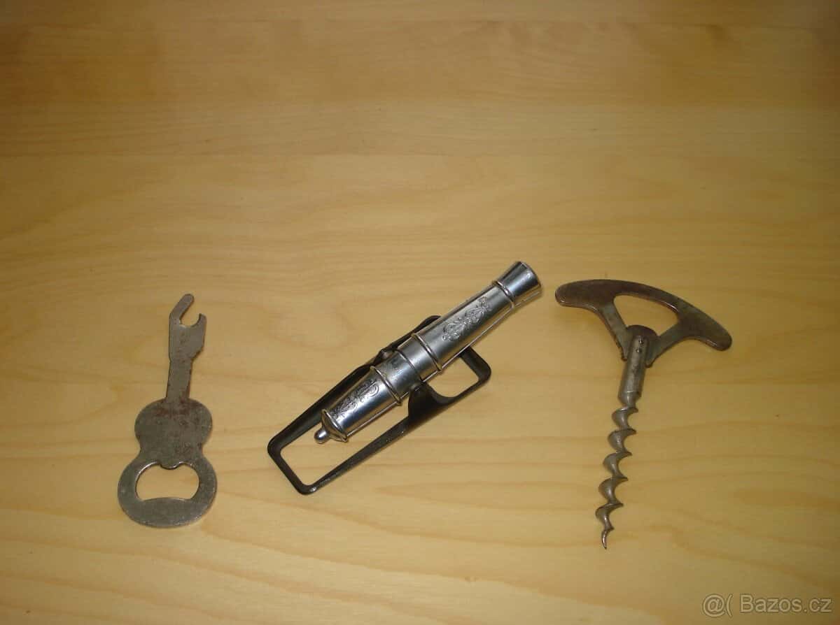 Vývrtky a otvíráky 2