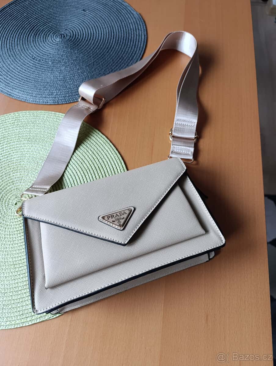 kabelka Prada 3