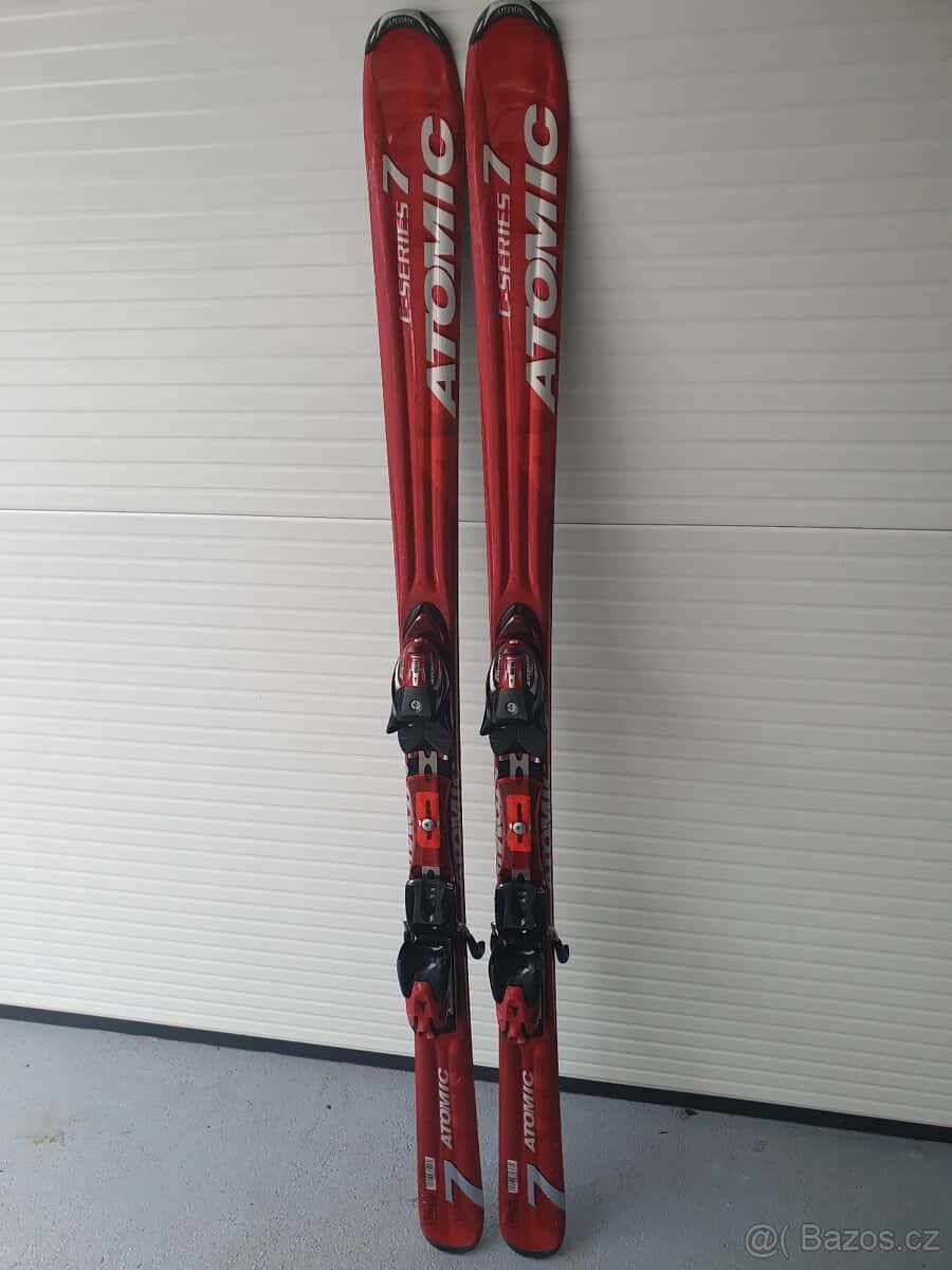 LYŽE ATOMIC 158 1