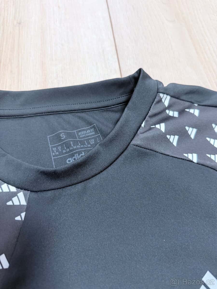 triko adidas 2