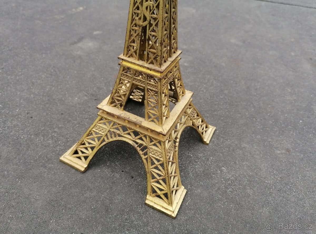 Predám Eiffelova veža 4