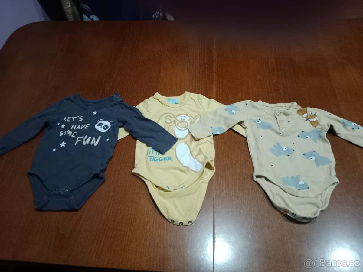 Dětské oblečení 8