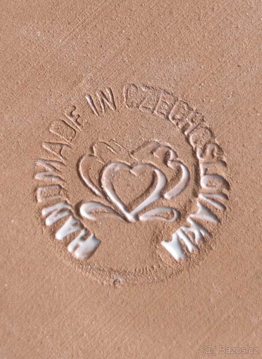 keramické džbány 4 8