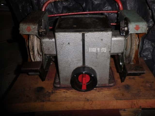 dvoukotoučová bruska 2