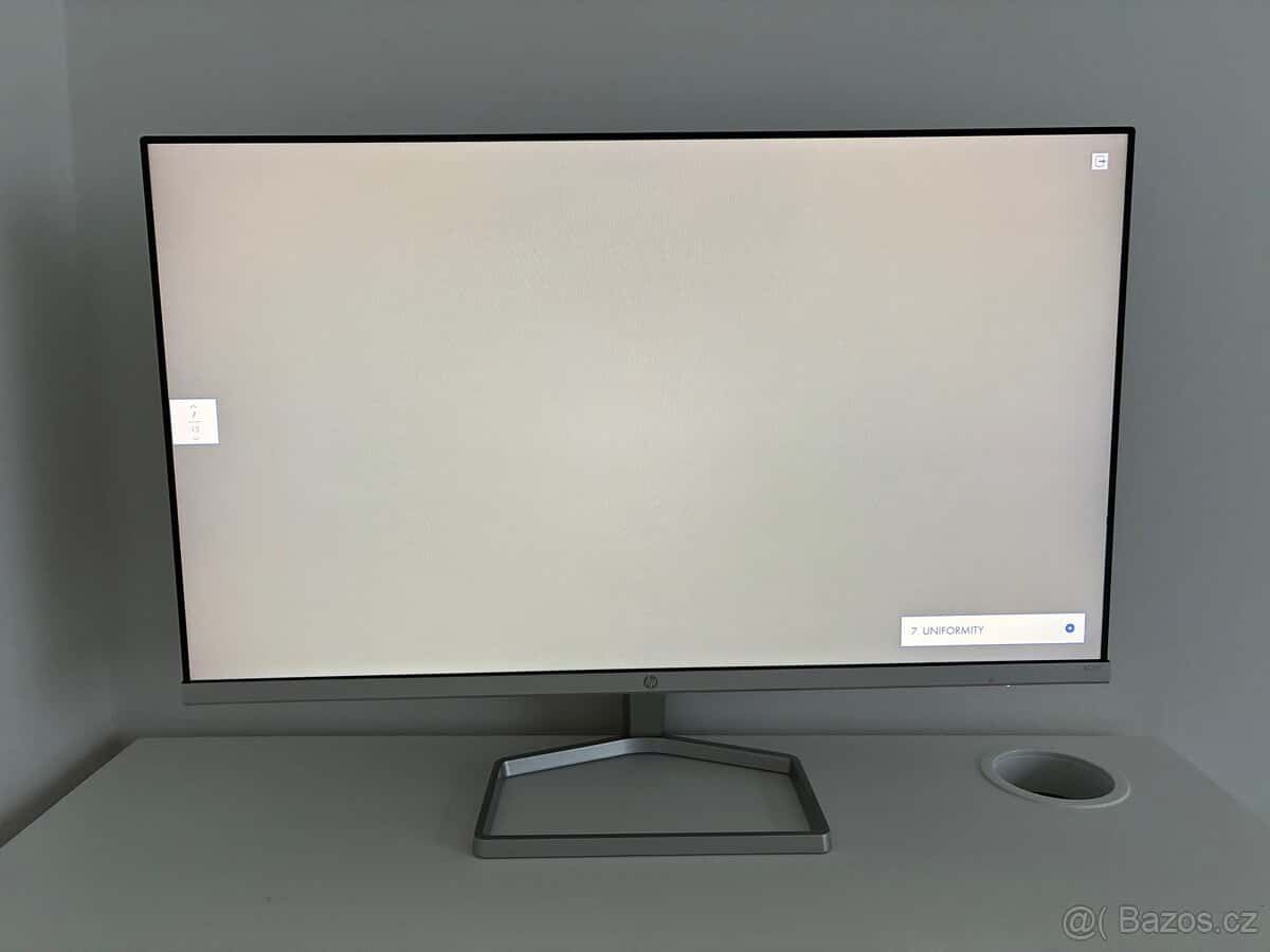 Monitor HP M22f 6