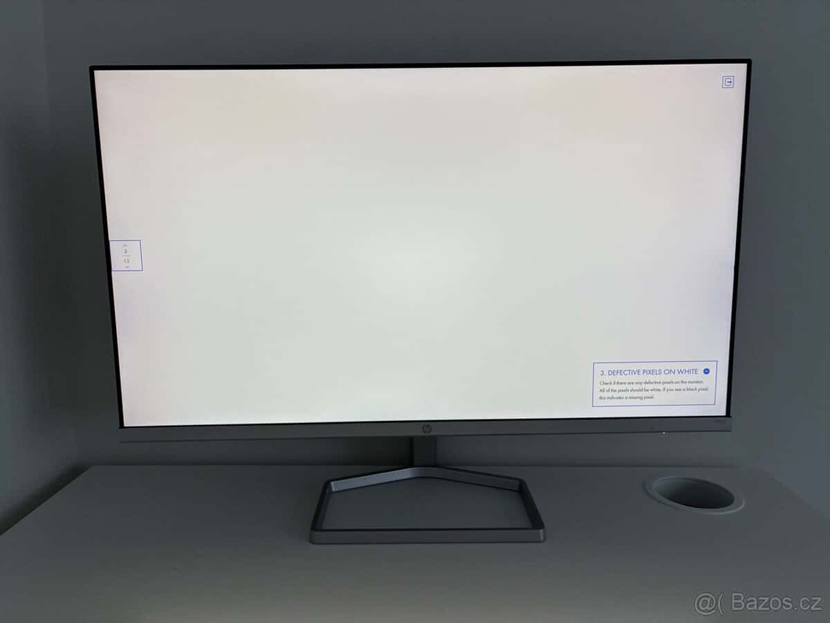 Monitor HP M22f 10