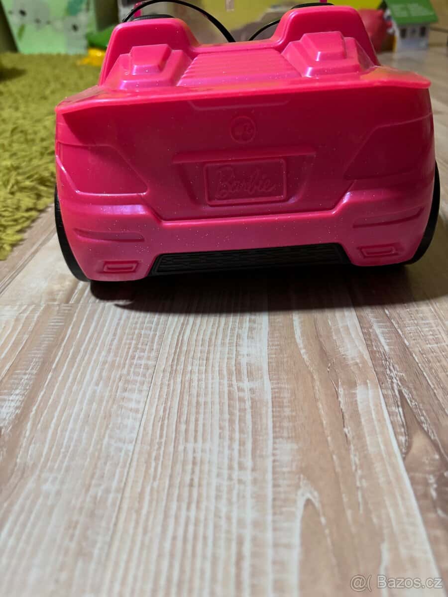 Barbie auto 3