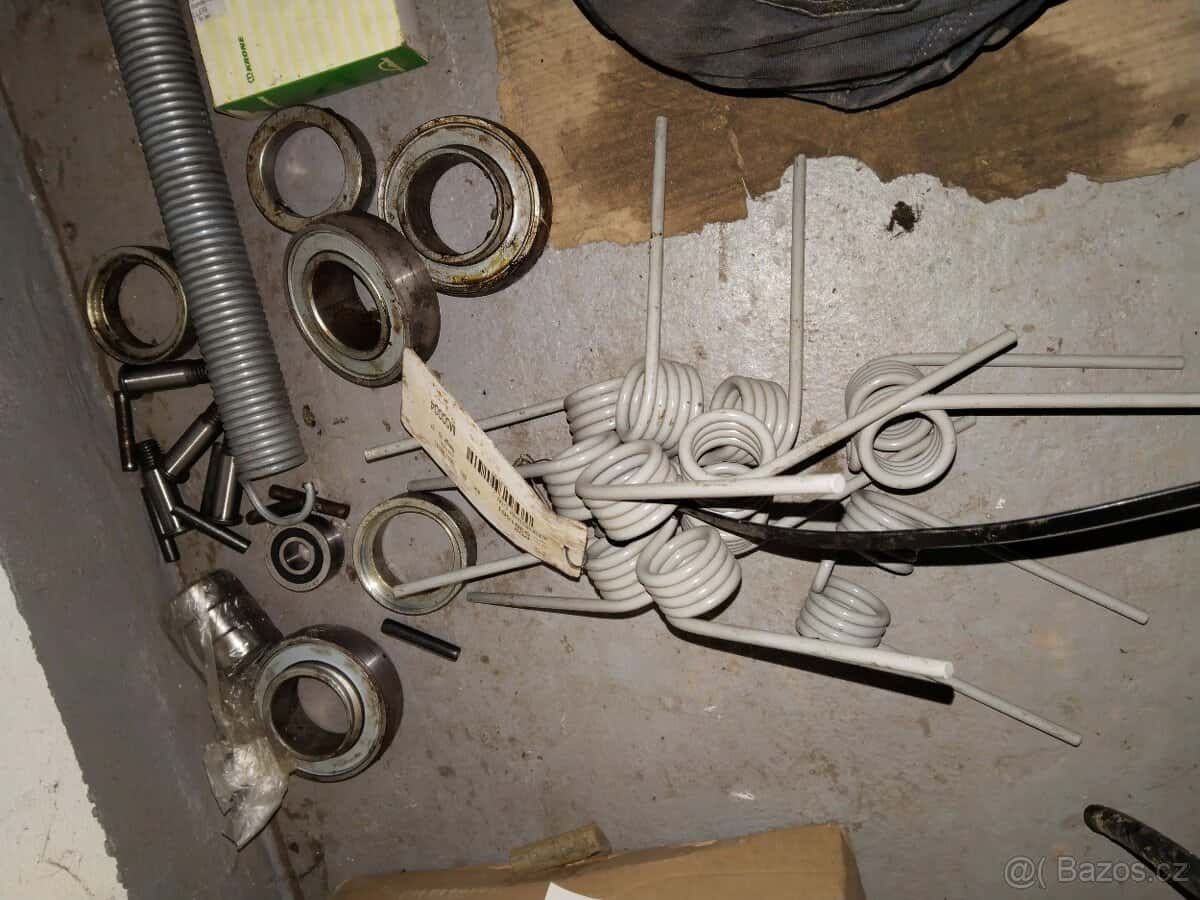 Prodám díly krone 7