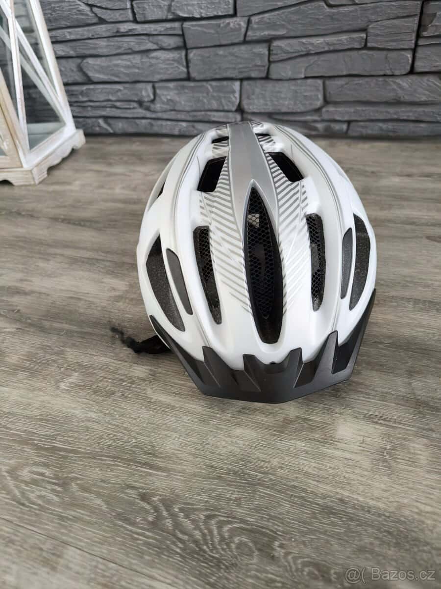 Cyklistická přilba 5