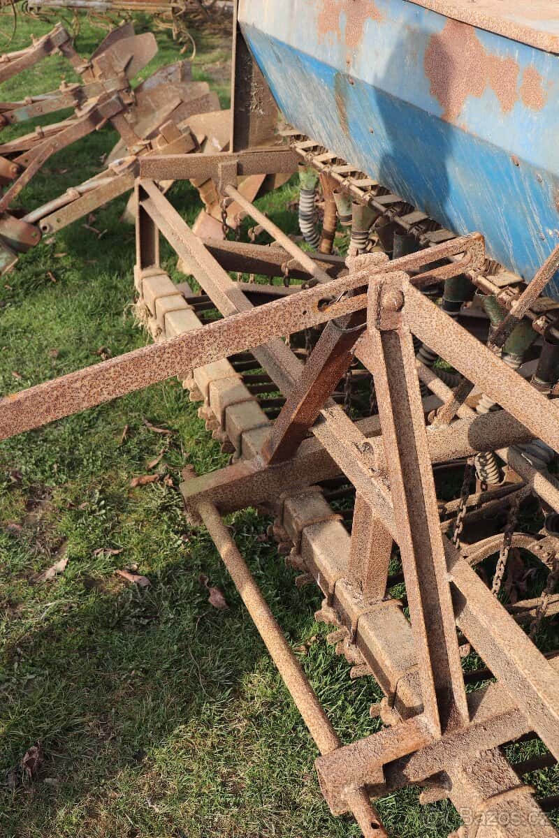 Prodám secí stroj 4