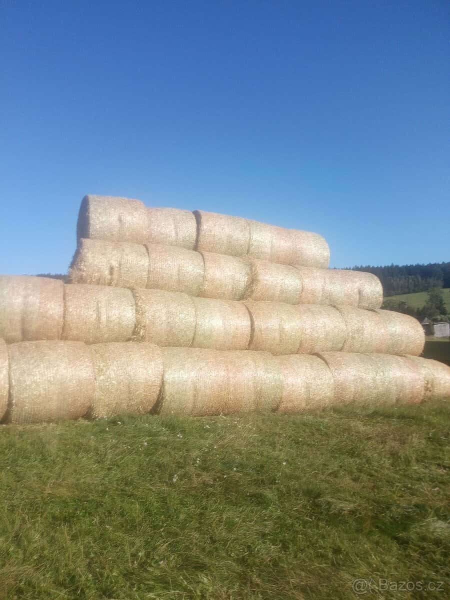 Sláma balíky 2