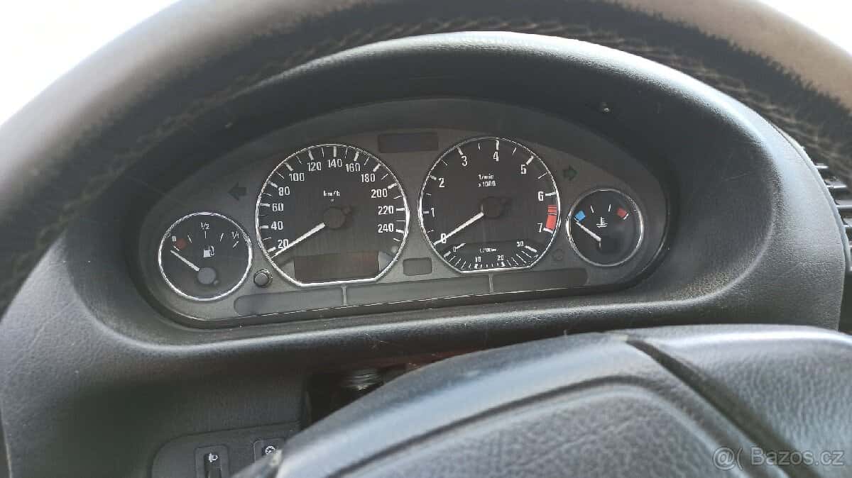 Bmw e36 coupé 3
