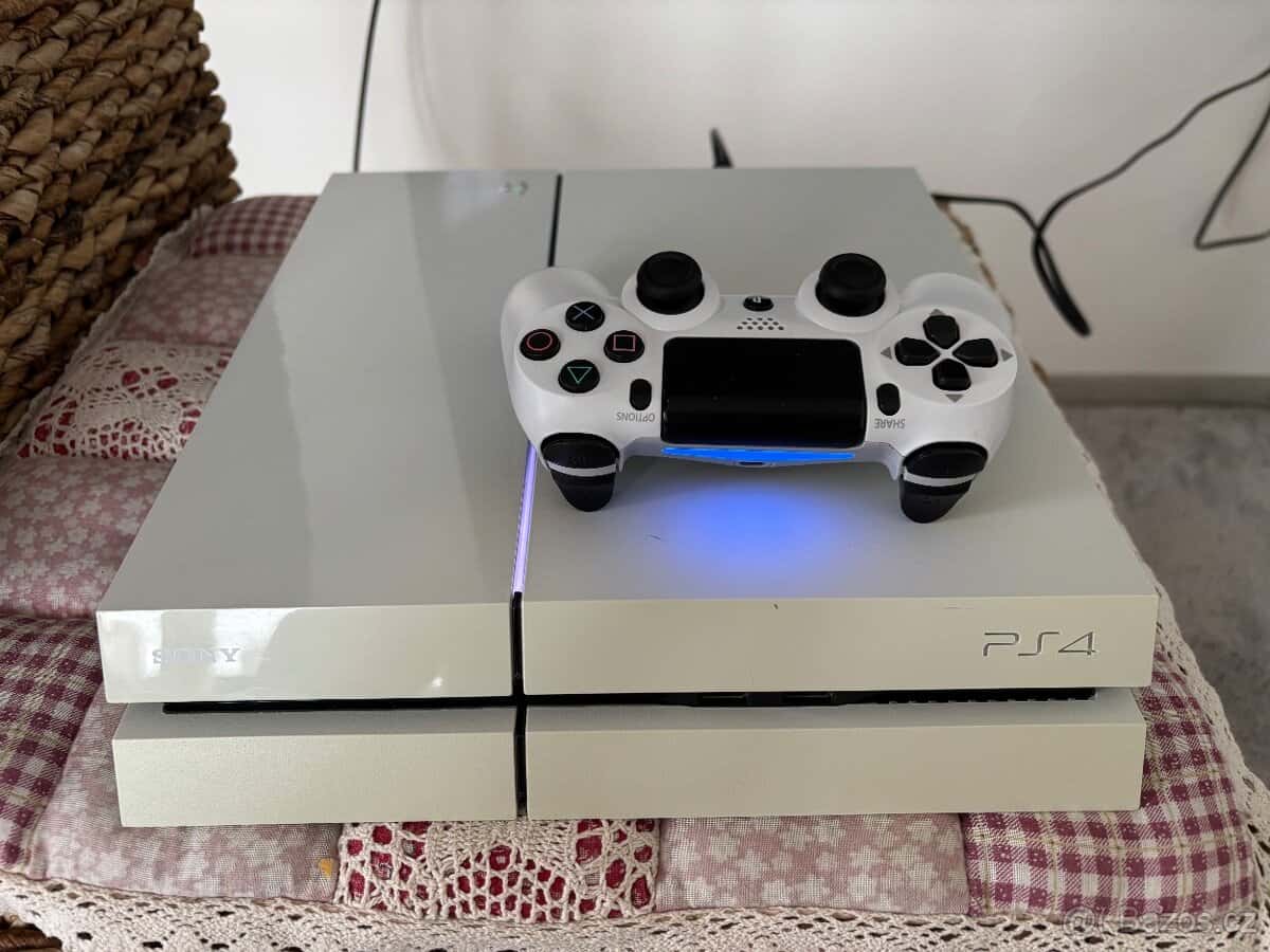 Ps4 500GB 3