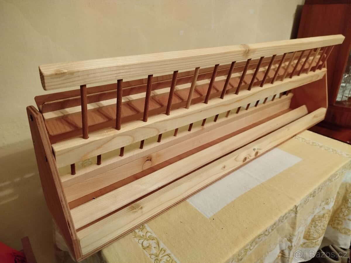 Krmítko pro holuby 2