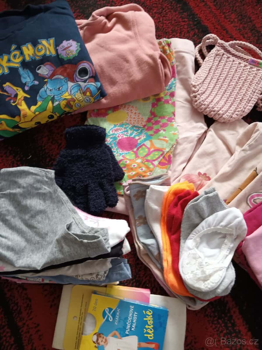 Dívčí oblečení 2