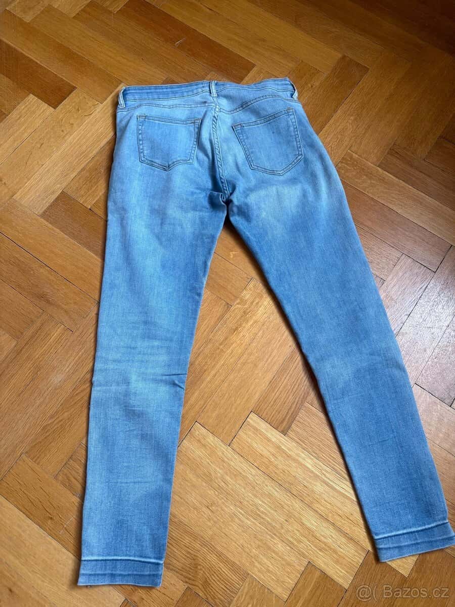 džíny H&M 2