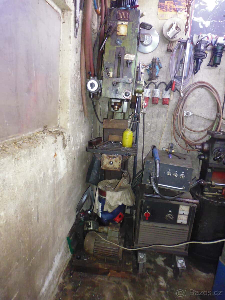 sloupová vrtačka 1