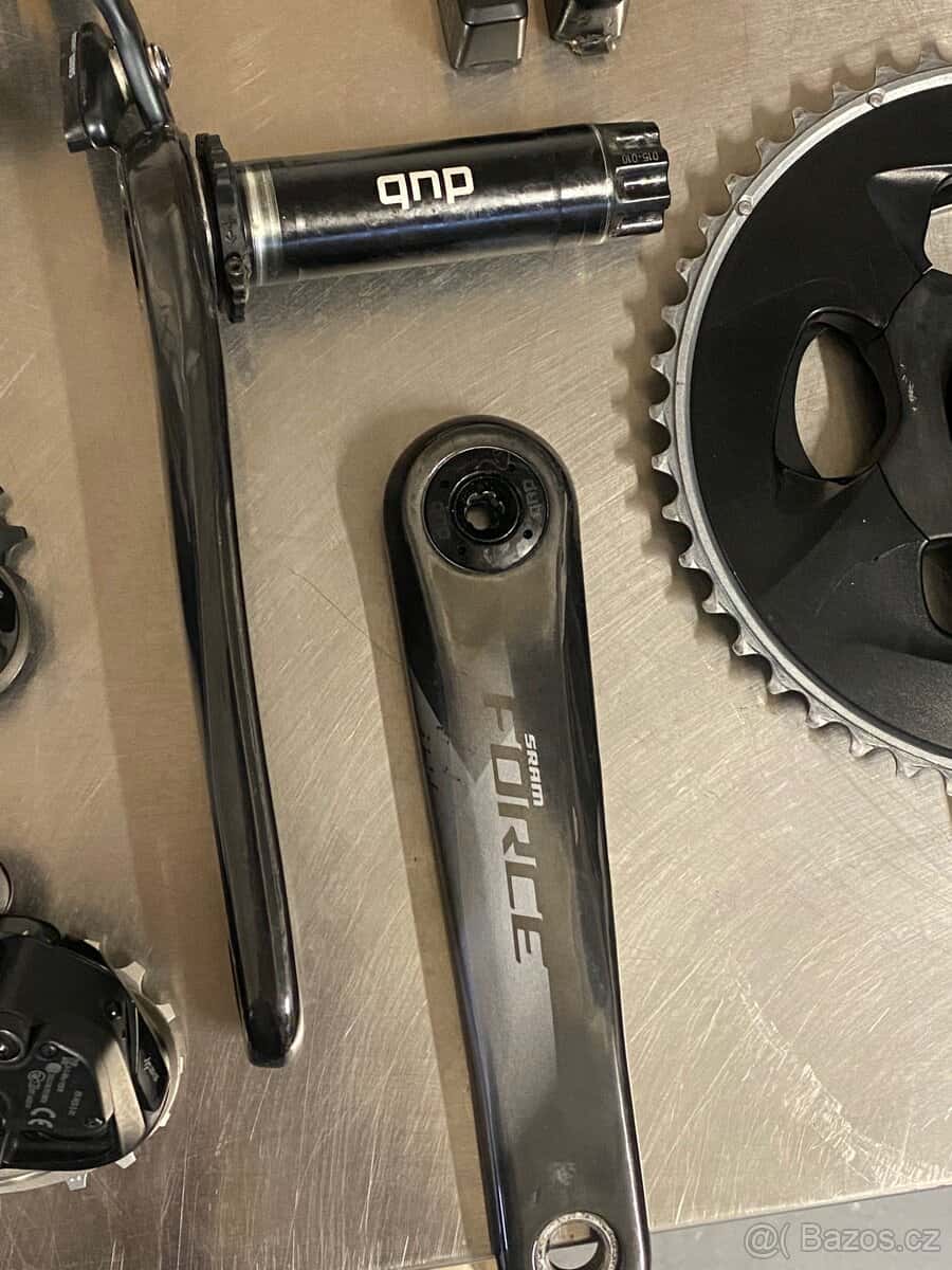 SRAM axs komponenty 7