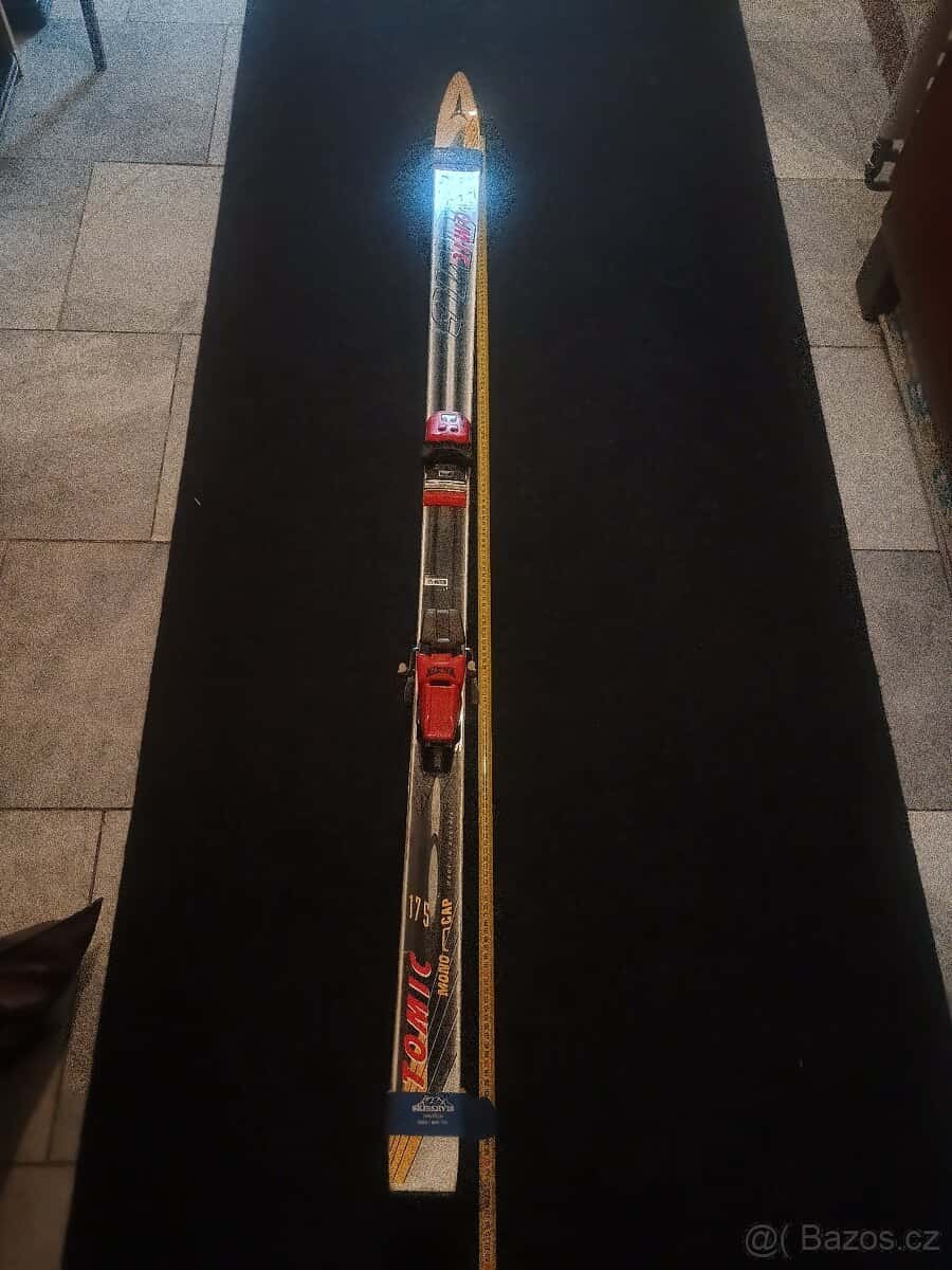 Lyže Atomic 175 4