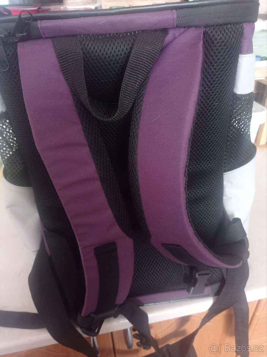 Batoh na psa 3