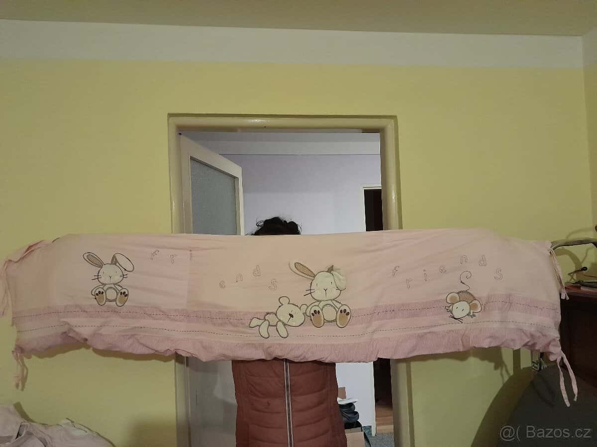 Mantinel do postýlky 1