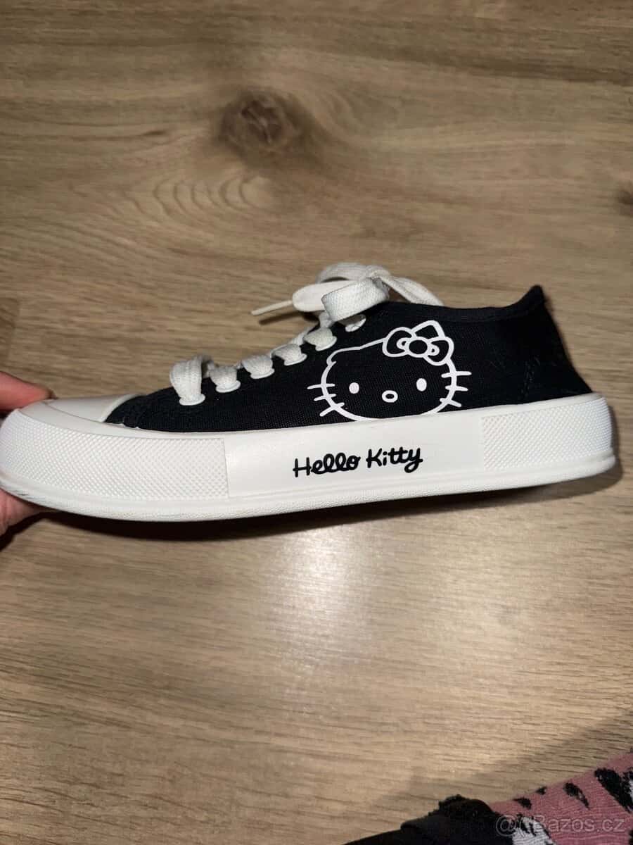 Dívčí boty Hello Kitty 6